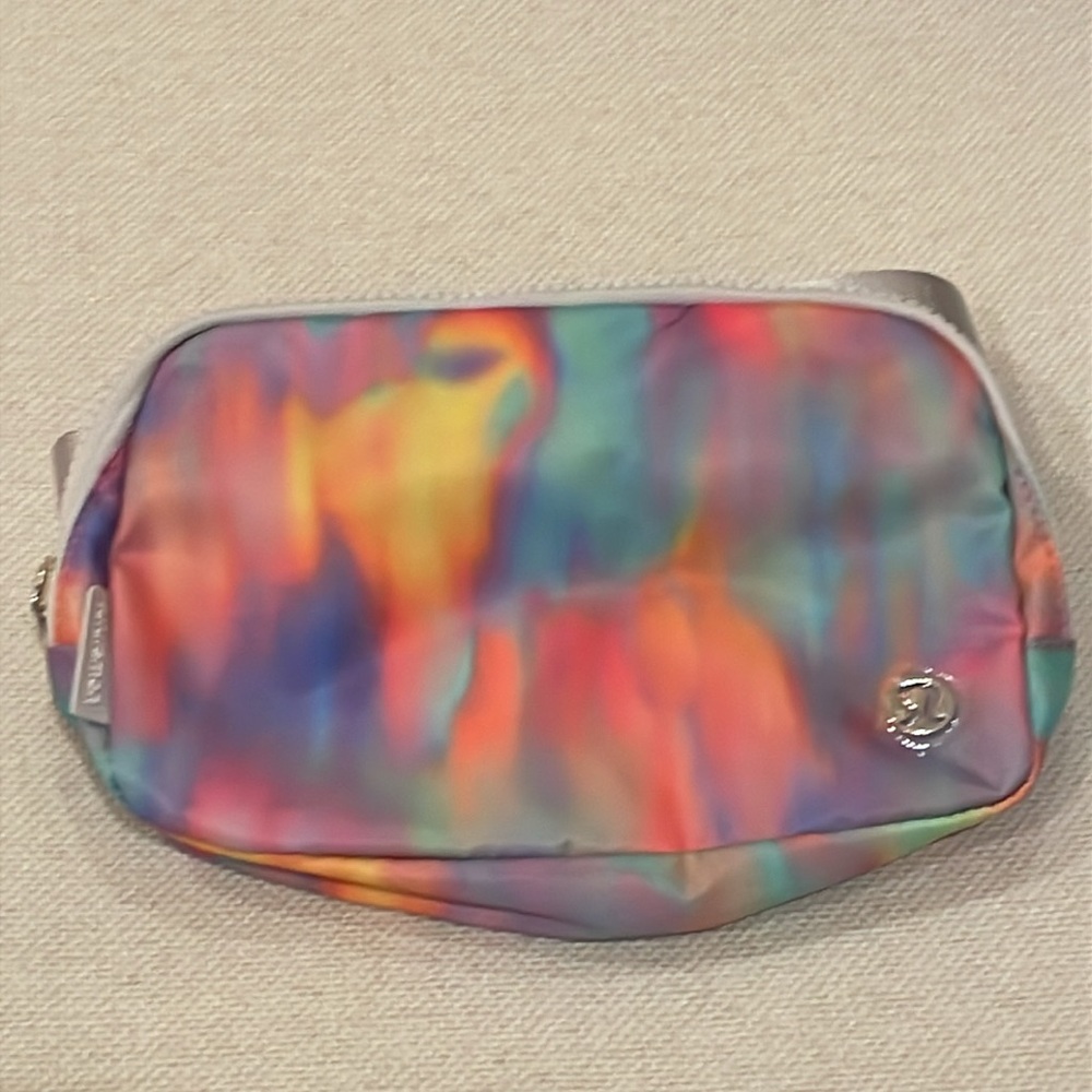 NWT Lululemon Prism Wash Everywhere Belt Bag 1L Vapor tie dye mutlicolor - Picture 7 of 11
